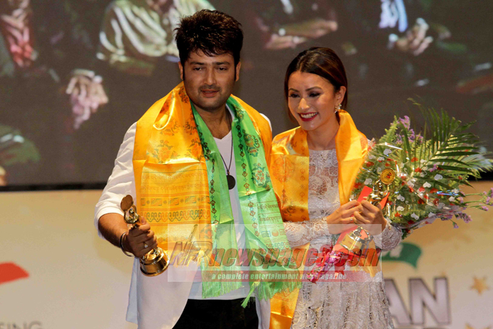 aaryan and namrata got award